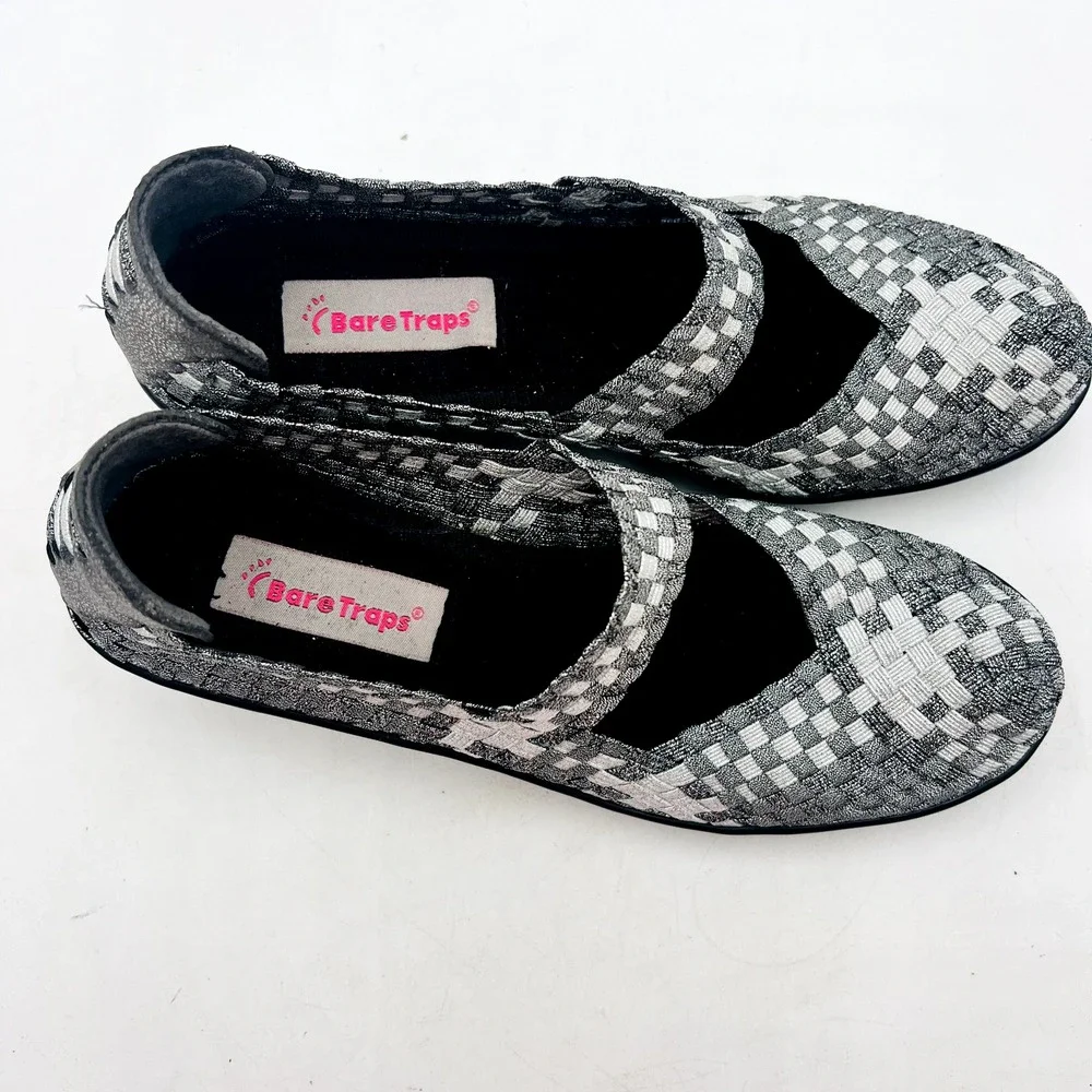 Bare Traps Ursala Womens 7.5M White/Silver Woven Fabric Wedge Heel Slip On Shoes